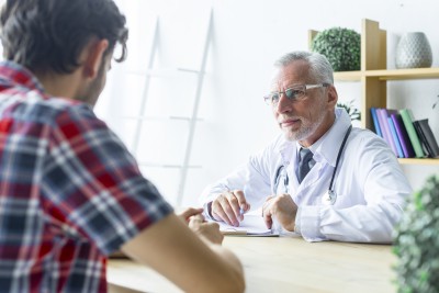 Mdecin  l'coute du patient